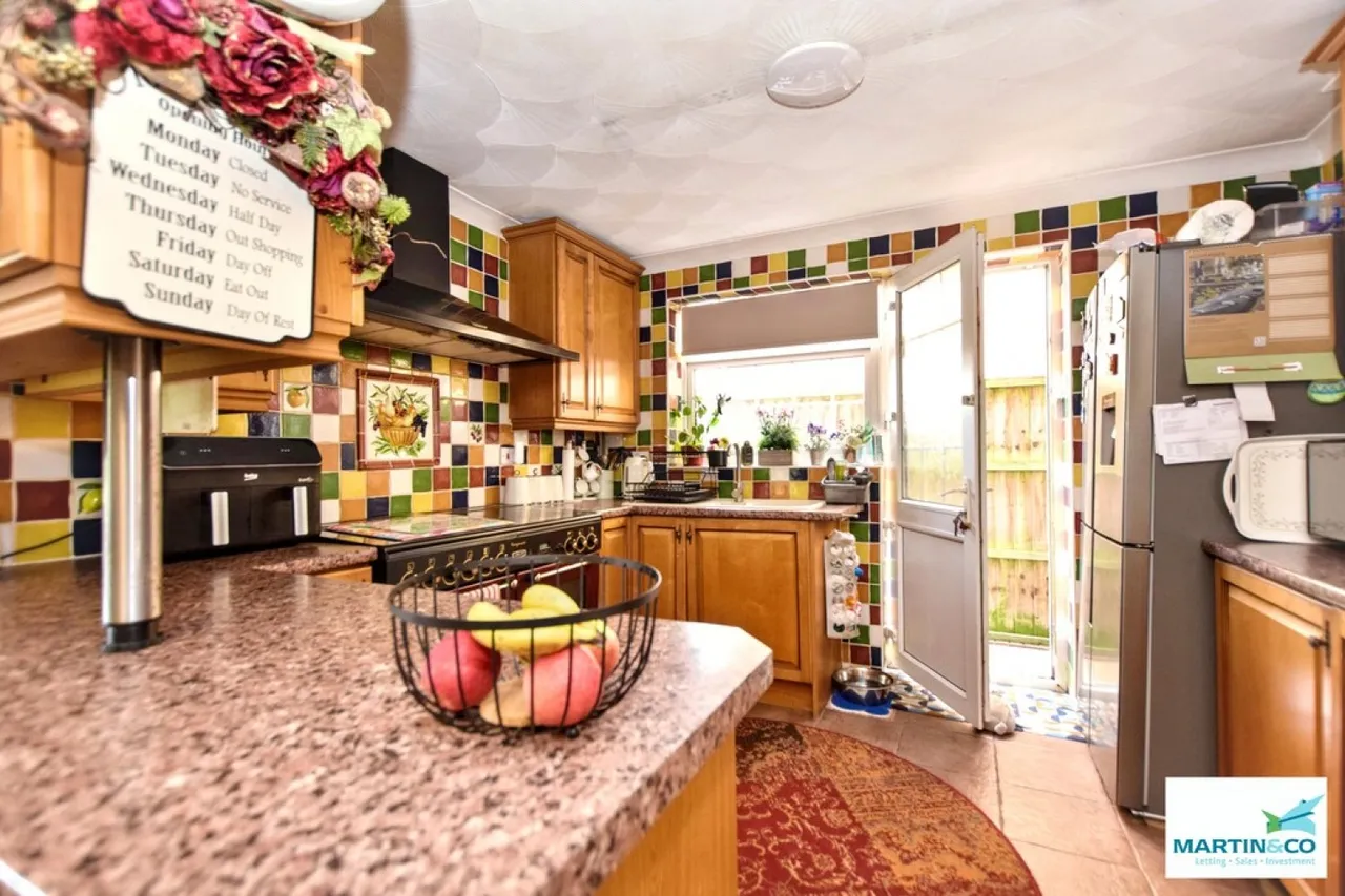 Andrew Close, Stoke Golding, photo 10