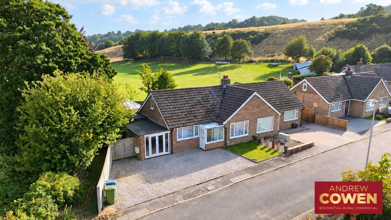 3 bed house for sale, Littlemoor Close, Cloughton, YO13