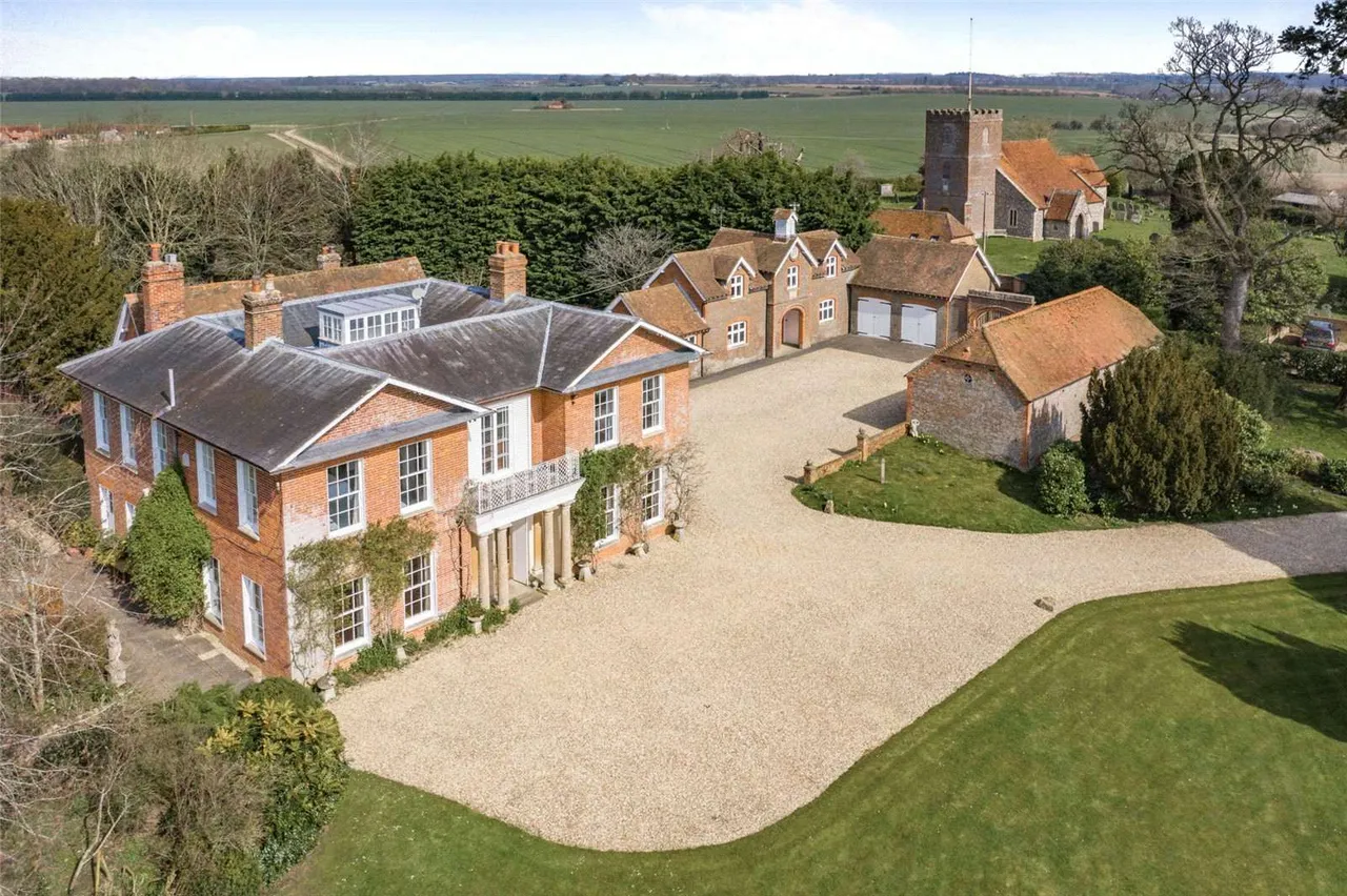 8 bed house for sale — Winterbourne, Newbury, Berkshire, RG20 8AU