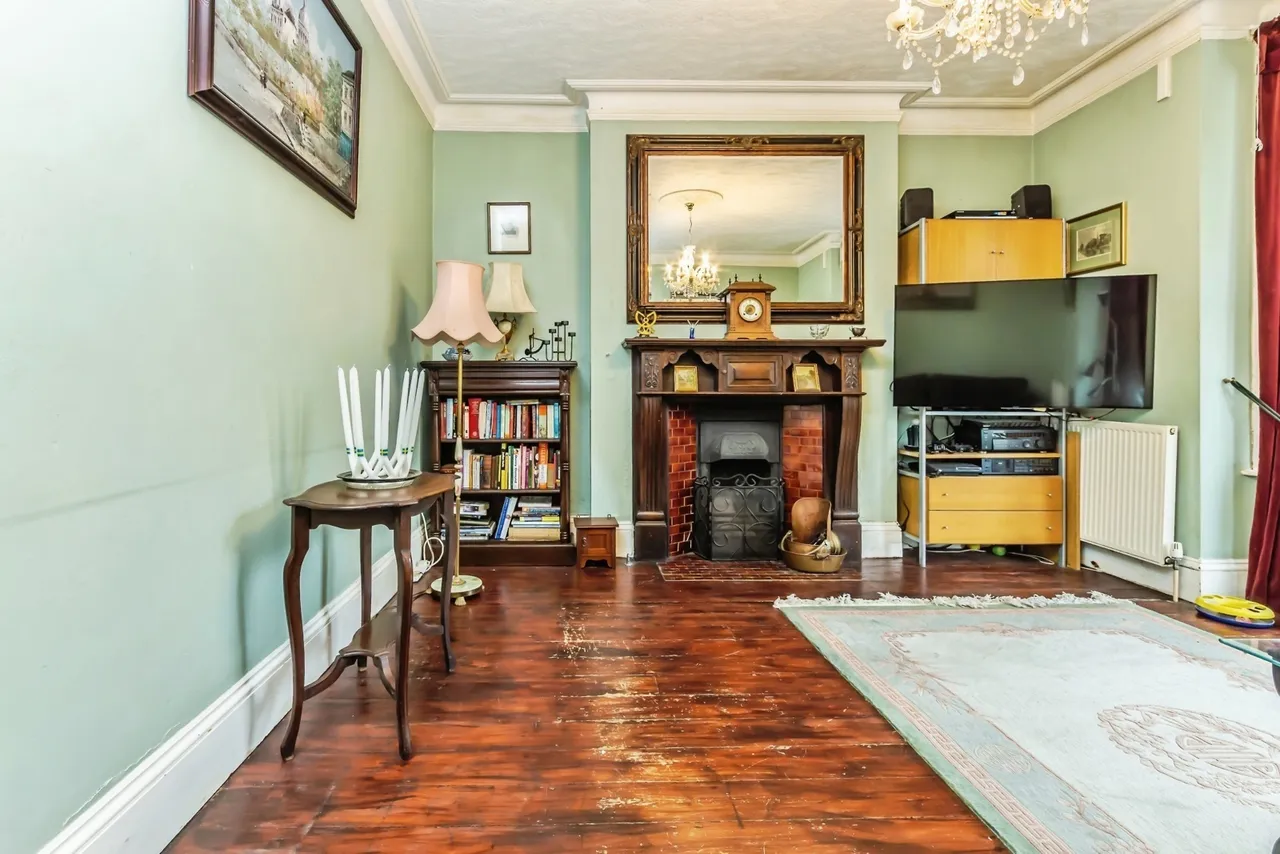 Croydon Road, Caterham, Surrey, CR3, photo 13