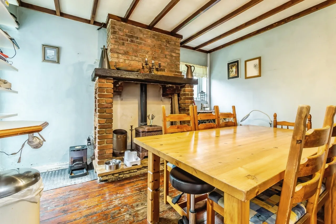 Croydon Road, Caterham, Surrey, CR3, photo 5
