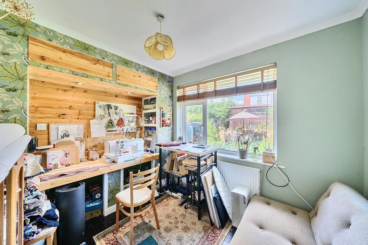 St Cuthbert Avenue, Wells, BA5, photo 8