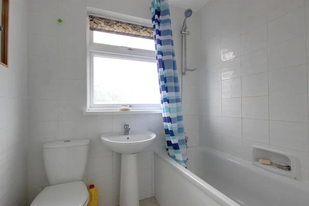 Wascana Close, Hull, photo 10