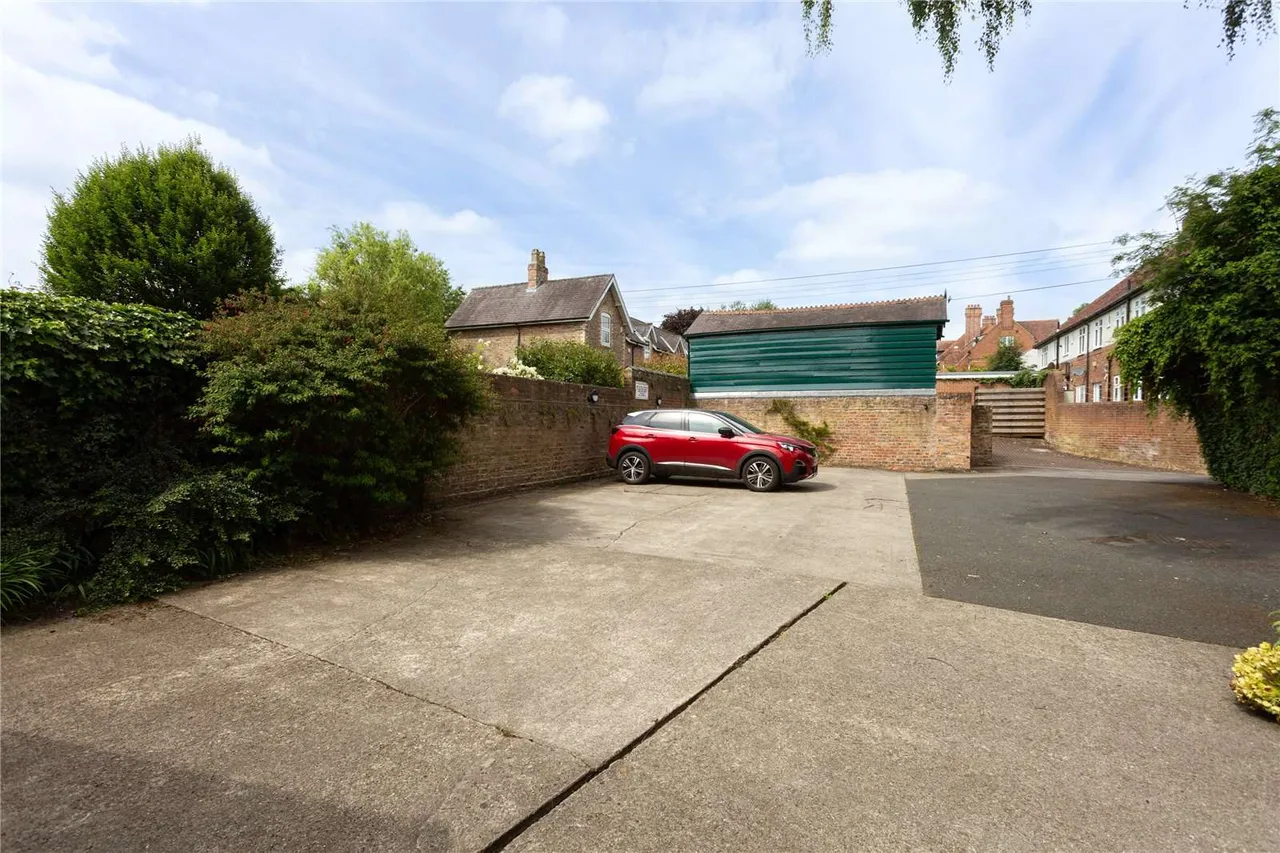 Tadcaster Road, York, YO24, photo 18