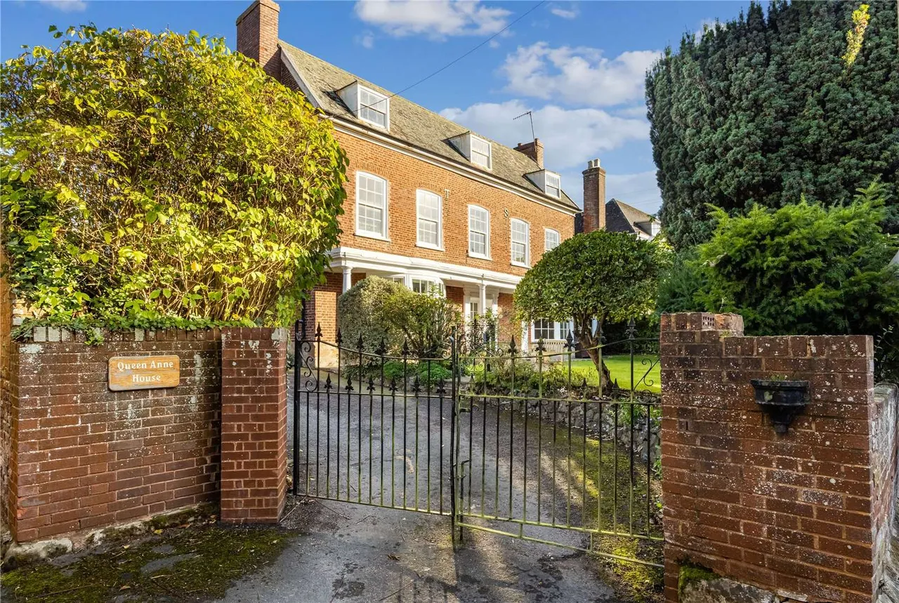 5 bed house for sale — The Strand, Lympstone, Exmouth, Devon, EX8 5JW