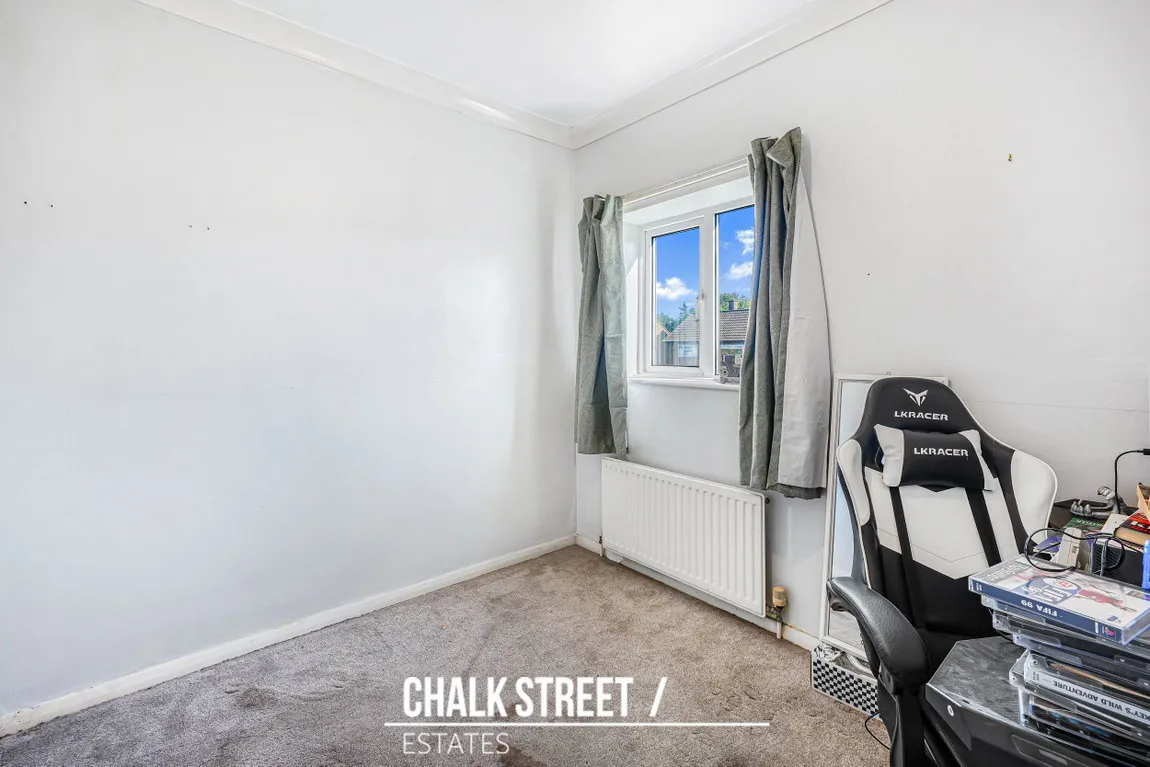 Penrith Crescent, Rainham, RM13, photo 11