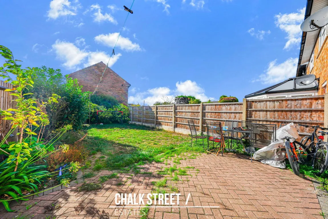 Penrith Crescent, Rainham, RM13, photo 17