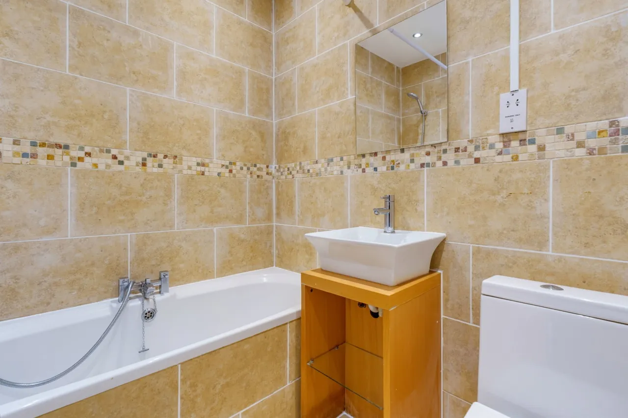 Overhill Road, SE22, photo 17
