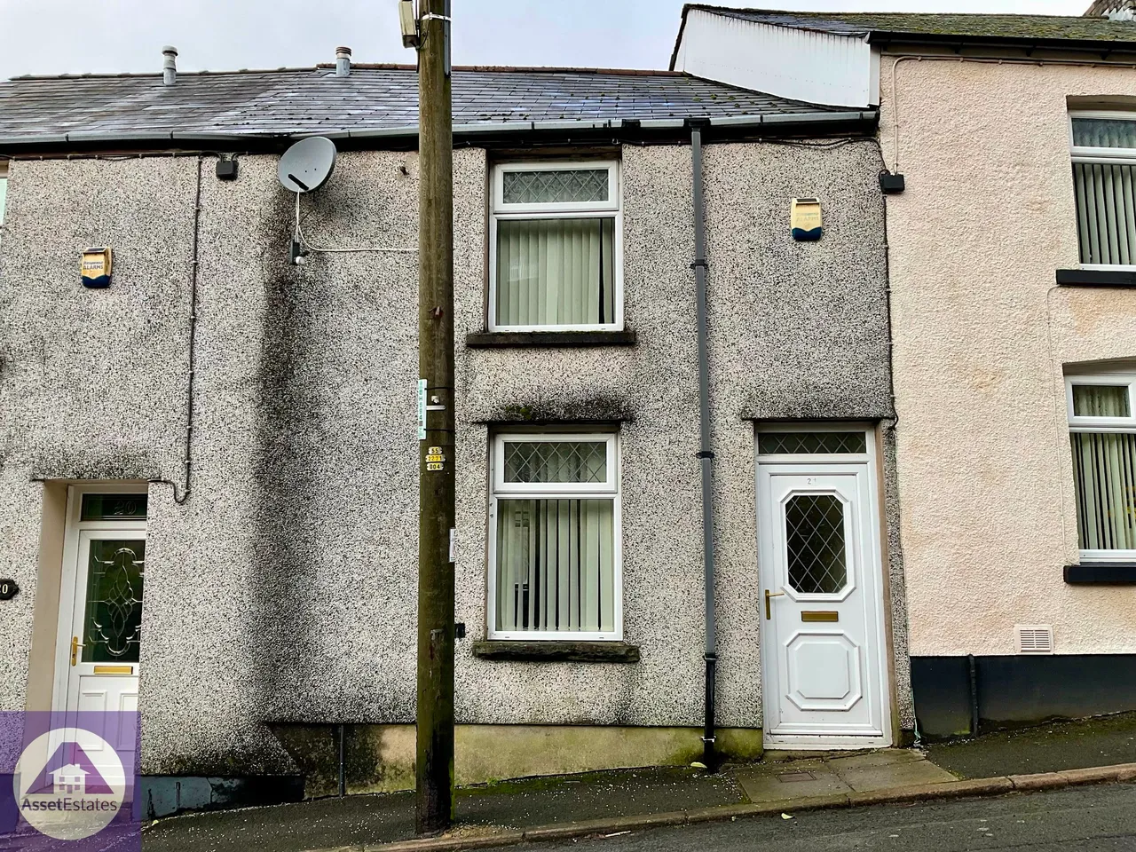 2 bed house for sale — Rhiw Parc Road, Abertillery