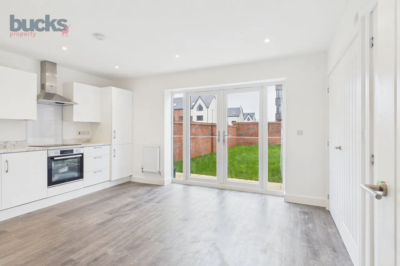 Francis Avenue, Aylesbury, HP21, photo 7