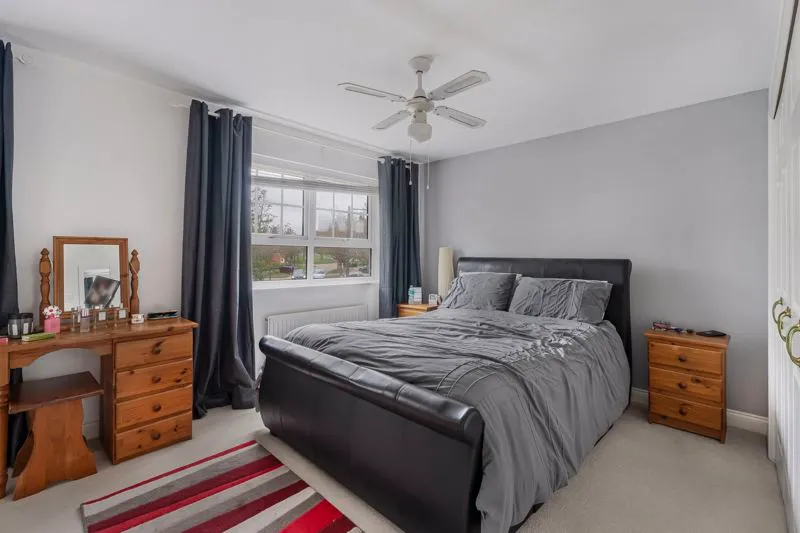 Bowland Drive, Emerson Valley, MK4, photo 5