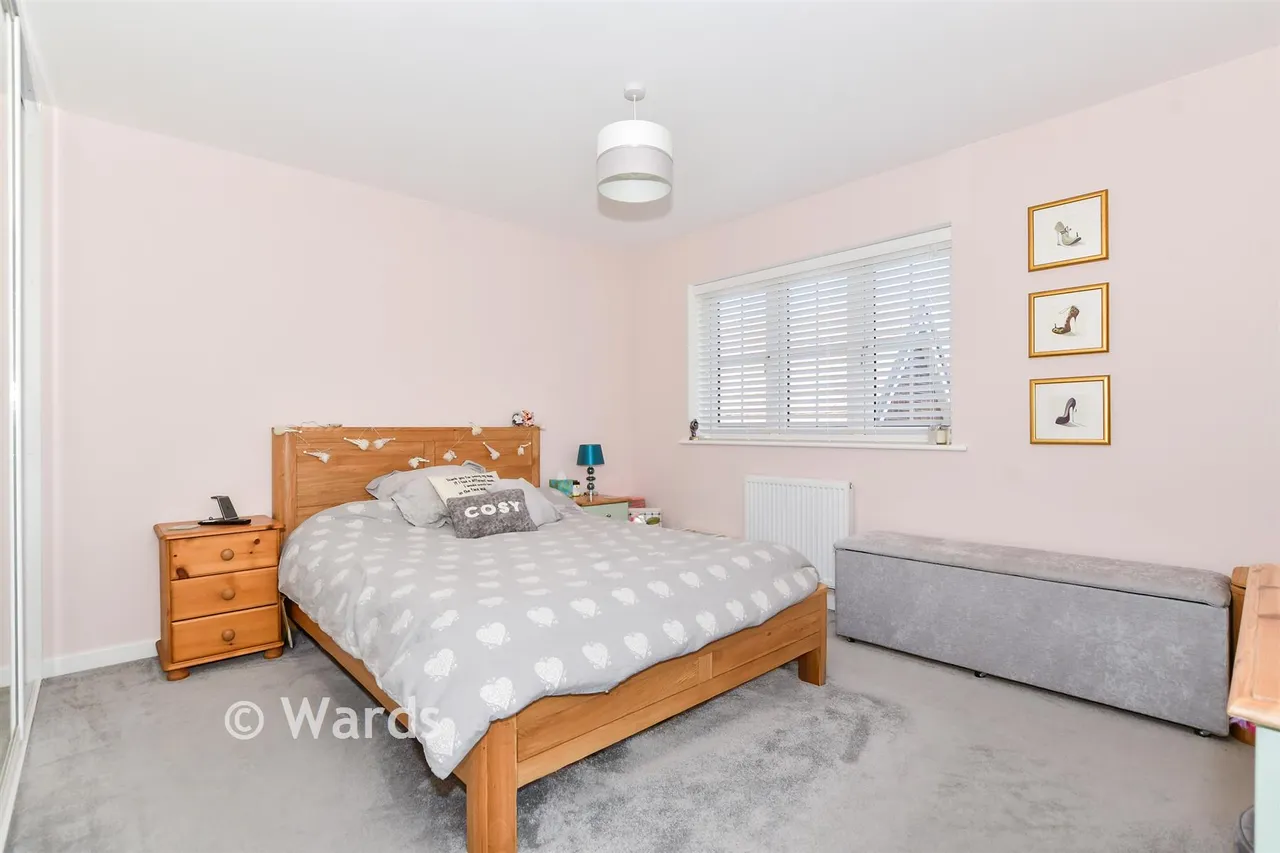 Honeysuckle Way, Coxheath, ME17, photo 8
