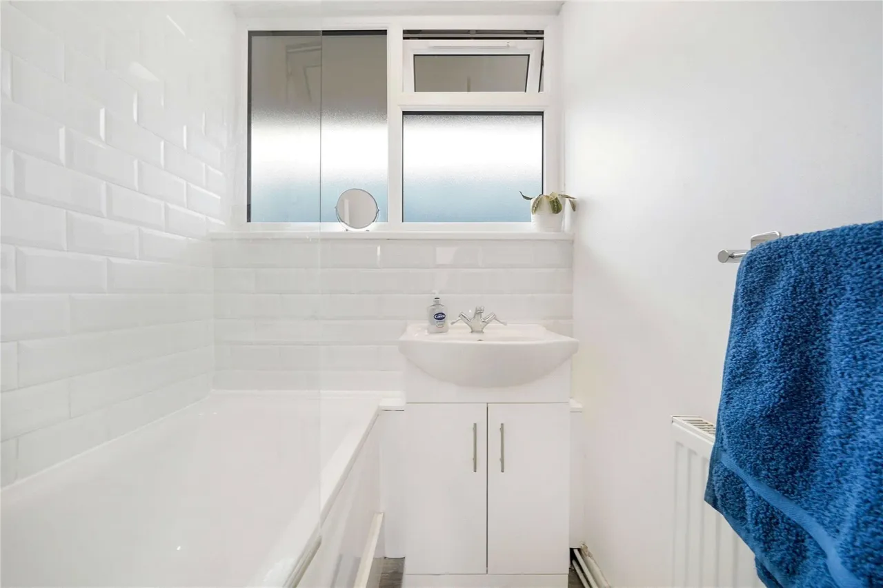 Whiston Road, Hackney, E2, photo 4