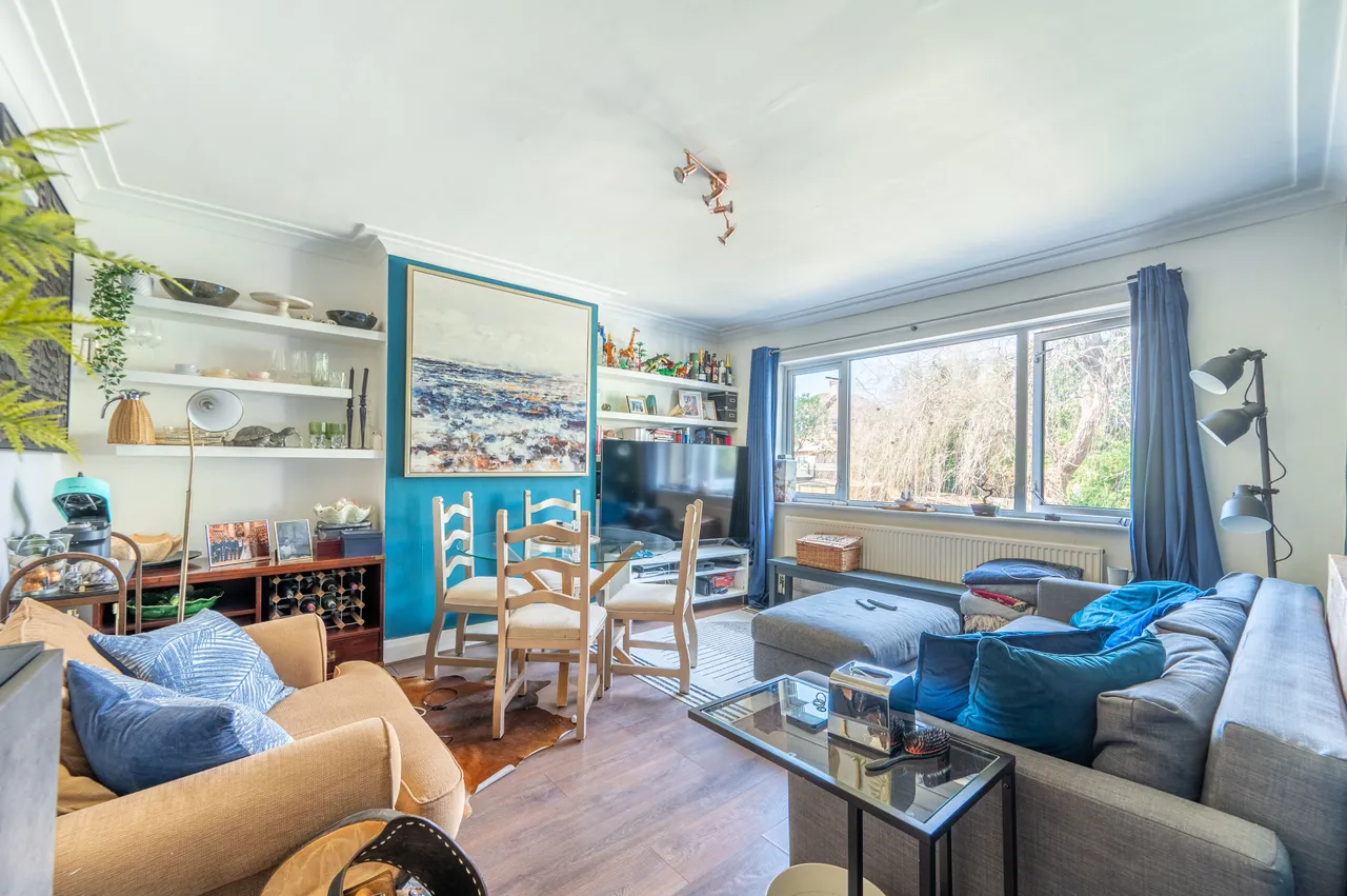 2 bed flat for sale — 91 Chambers Lane, London