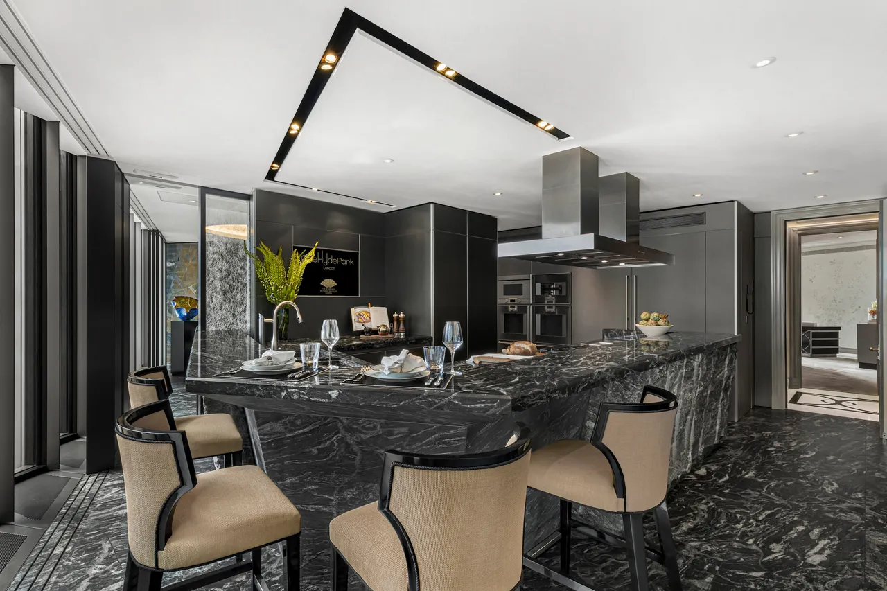 One Hyde Park, Knightsbridge, London, photo 6