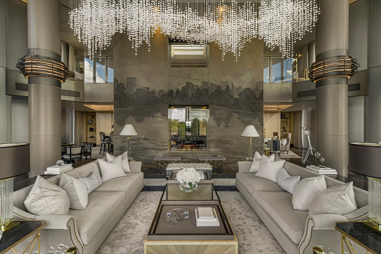 One Hyde Park, Knightsbridge, London, photo 2