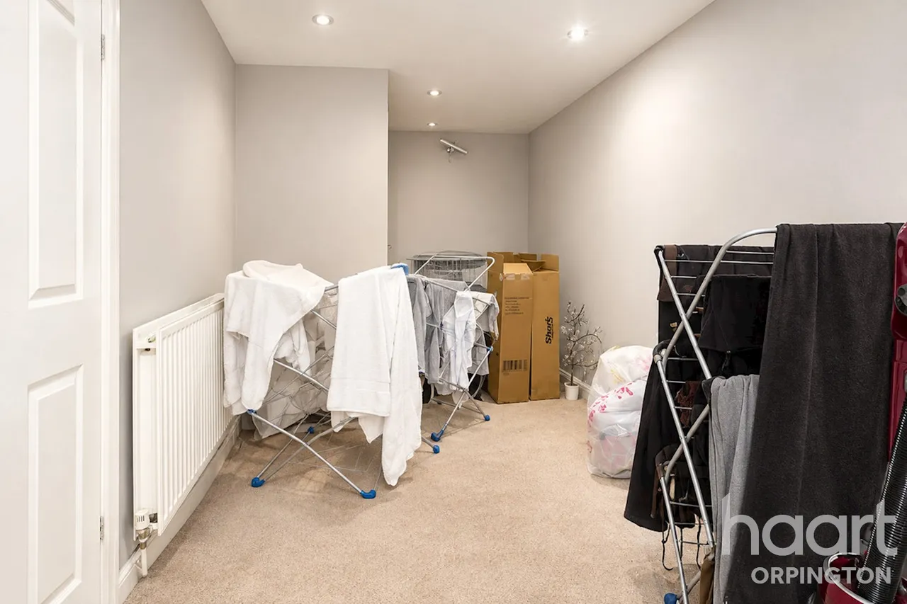 Tilbury Close, Orpington, BR5, photo 10