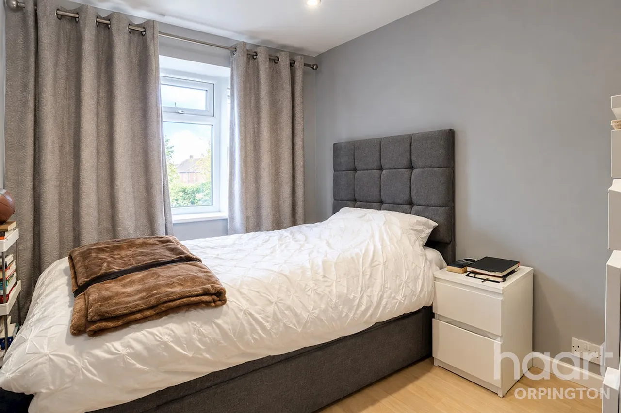 Tilbury Close, Orpington, BR5, photo 8