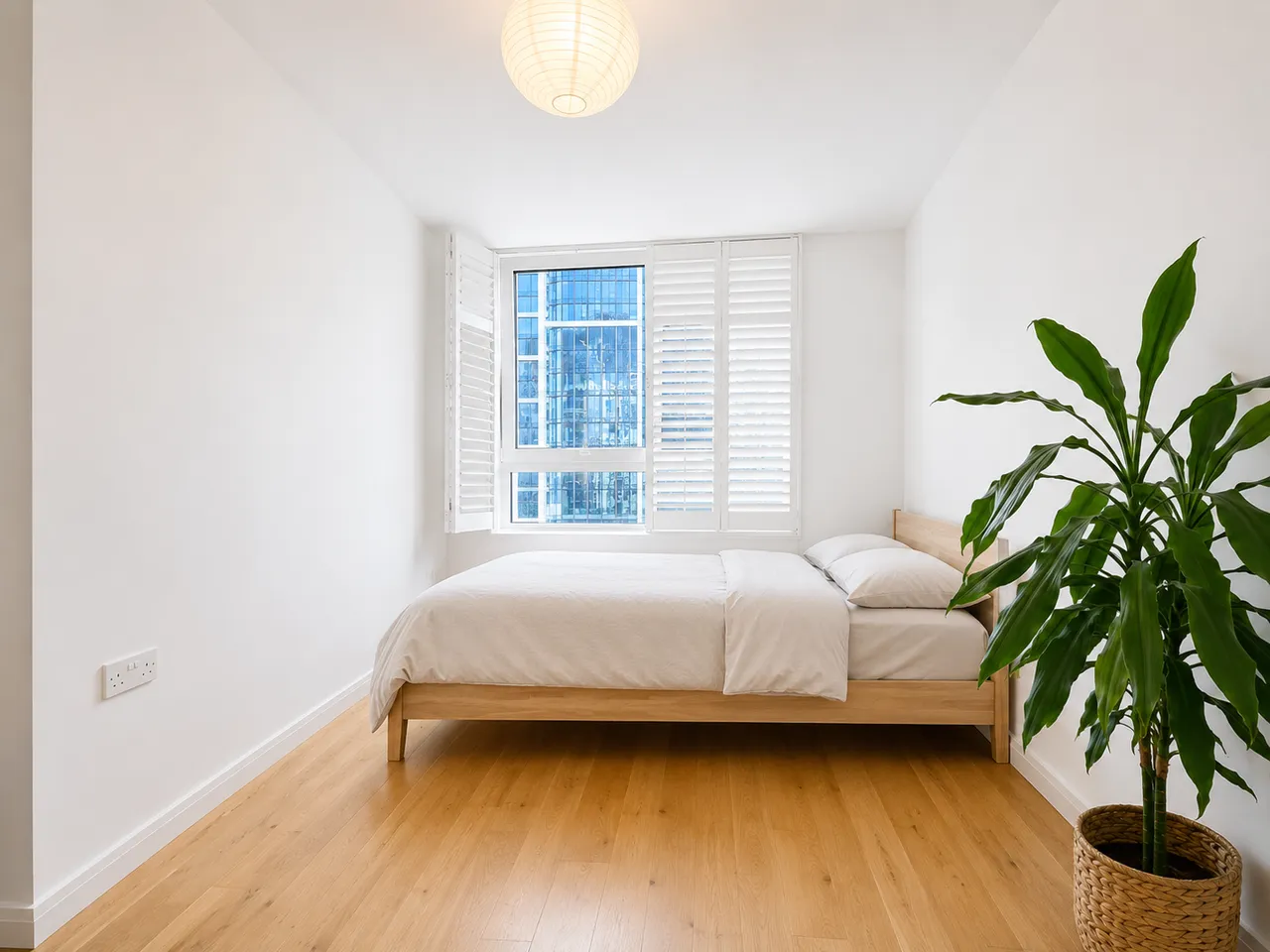 Hanover House, St. George Wharf, SW8, photo 8