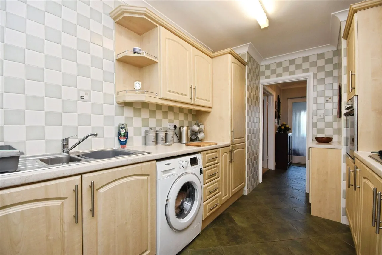 Tavistock Road, Springfield, Chelmsford, Essex, CM1, photo 8