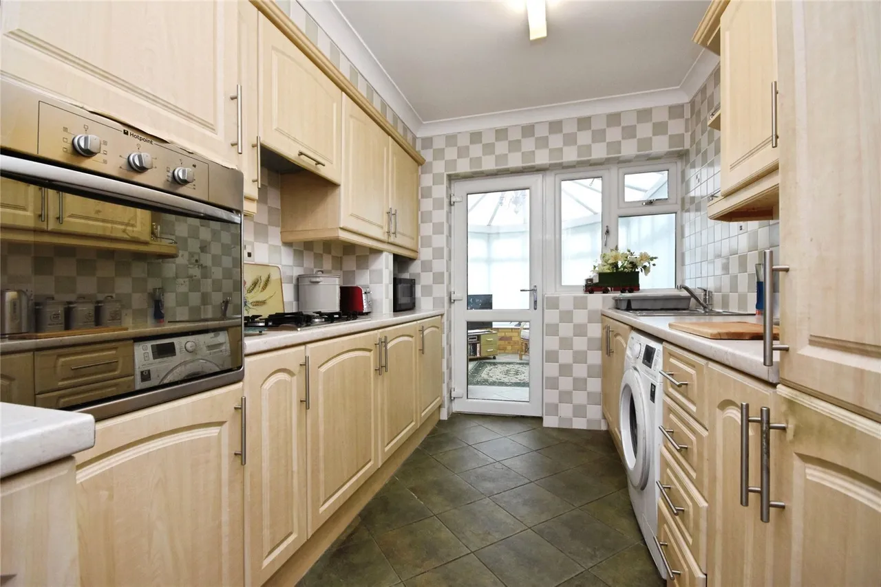 Tavistock Road, Springfield, Chelmsford, Essex, CM1, photo 13