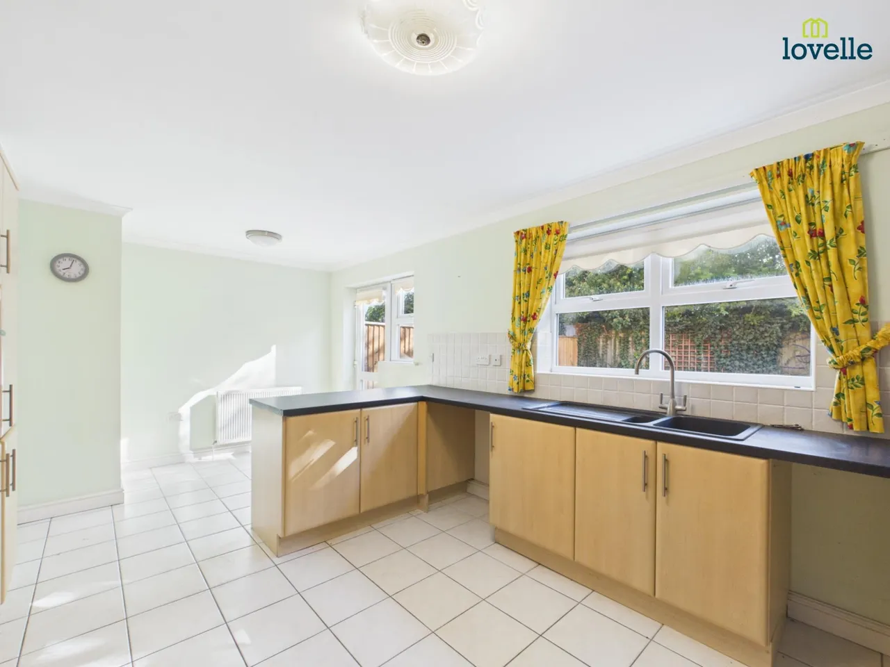 Elizabeth Gardens, Market Rasen, LN8, photo 7
