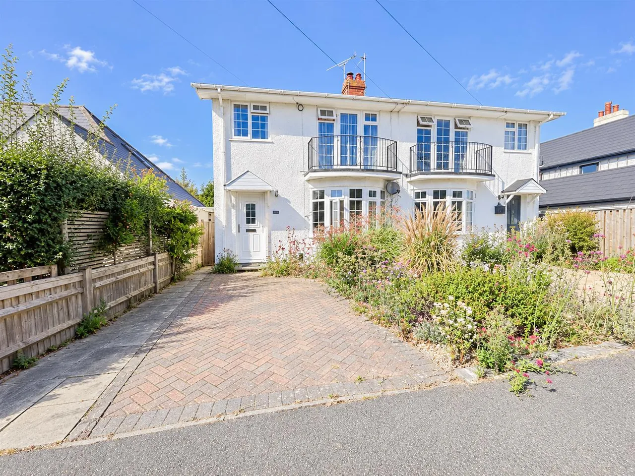 3 bed house for sale — Cooden Drive, Bexhill-On-Sea, TN39 3AB