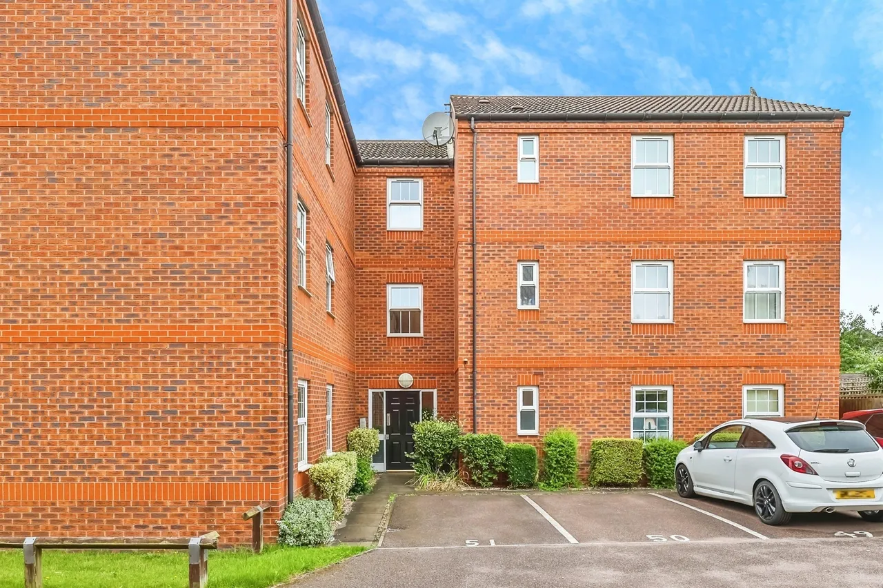 2 bed flat for sale, Bodill Gardens, Hucknall, NG15