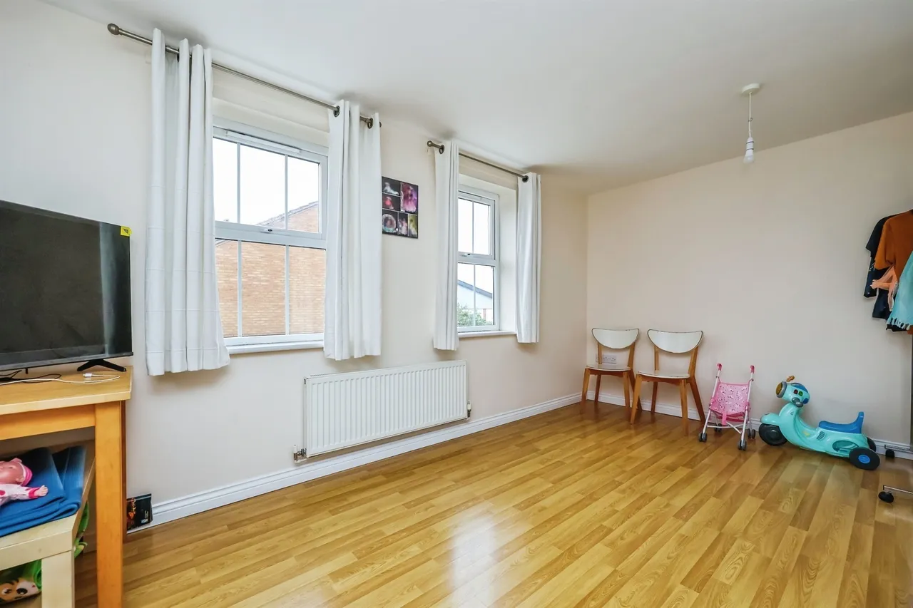 Bodill Gardens, Hucknall, NG15, photo 16