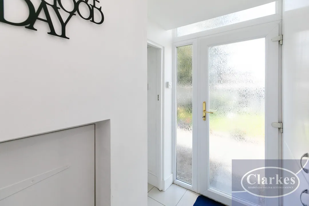 Sunningdale Crescent, Bournemouth, photo 7