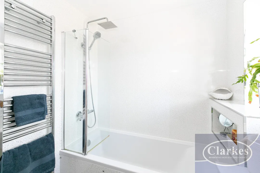 Sunningdale Crescent, Bournemouth, photo 9