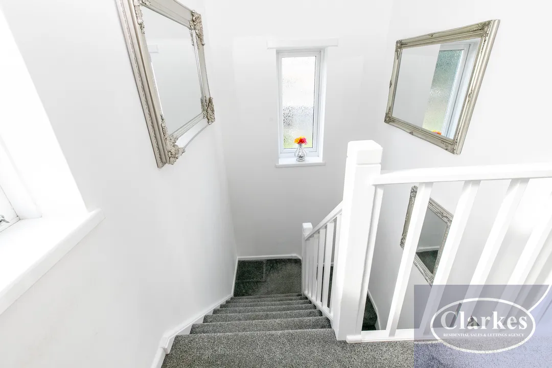Sunningdale Crescent, Bournemouth, photo 8