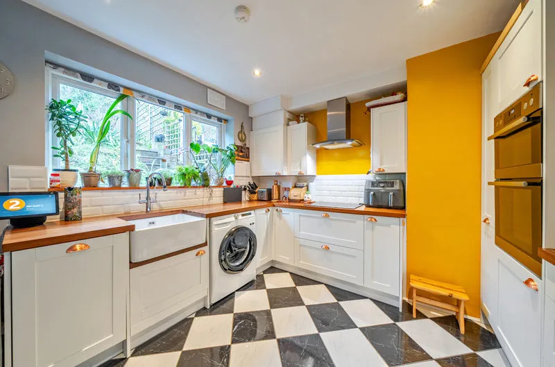 Downsway, Whyteleafe CR3 0EU, photo 5