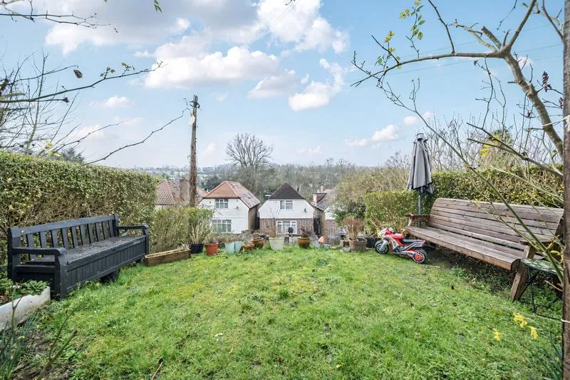 Downsway, Whyteleafe CR3 0EU, photo 16