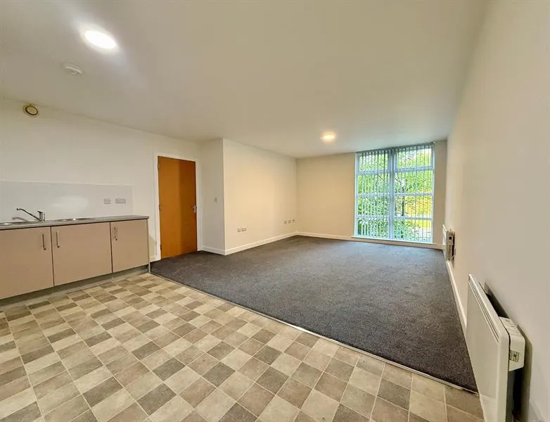 Altrincham Road, Sharston, photo 6