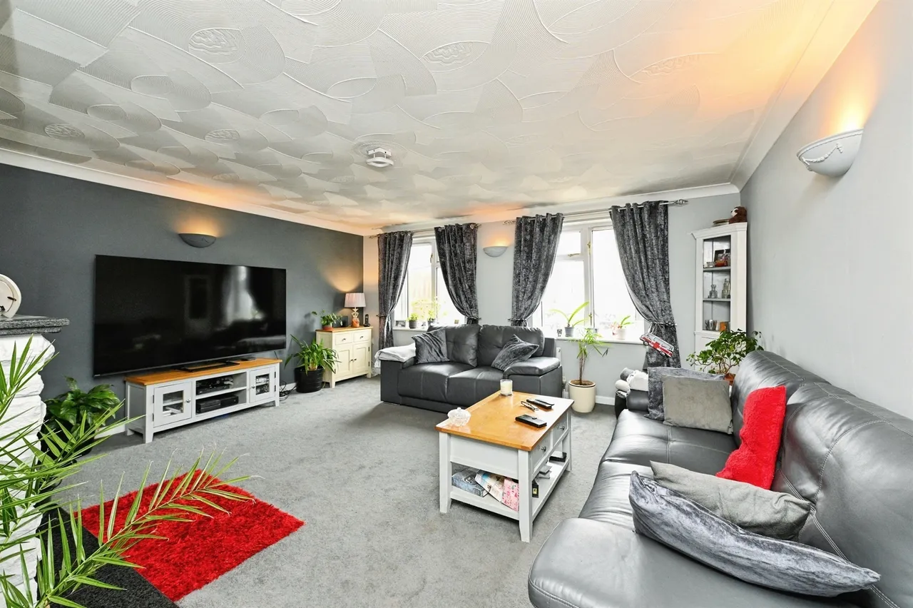 Wretton Road, Stoke Ferry, King's Lynn, photo 6