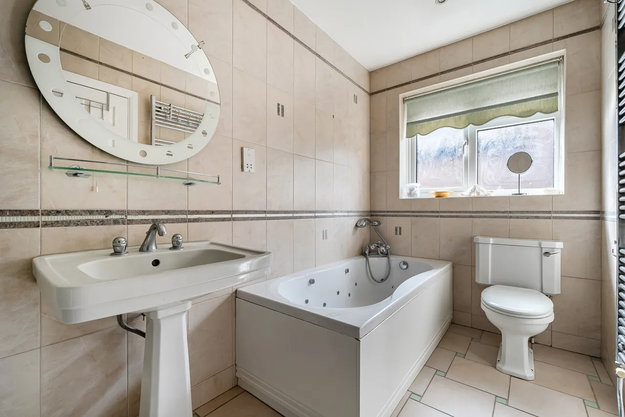 Birchdale, Gerrards Cross, SL9, photo 9