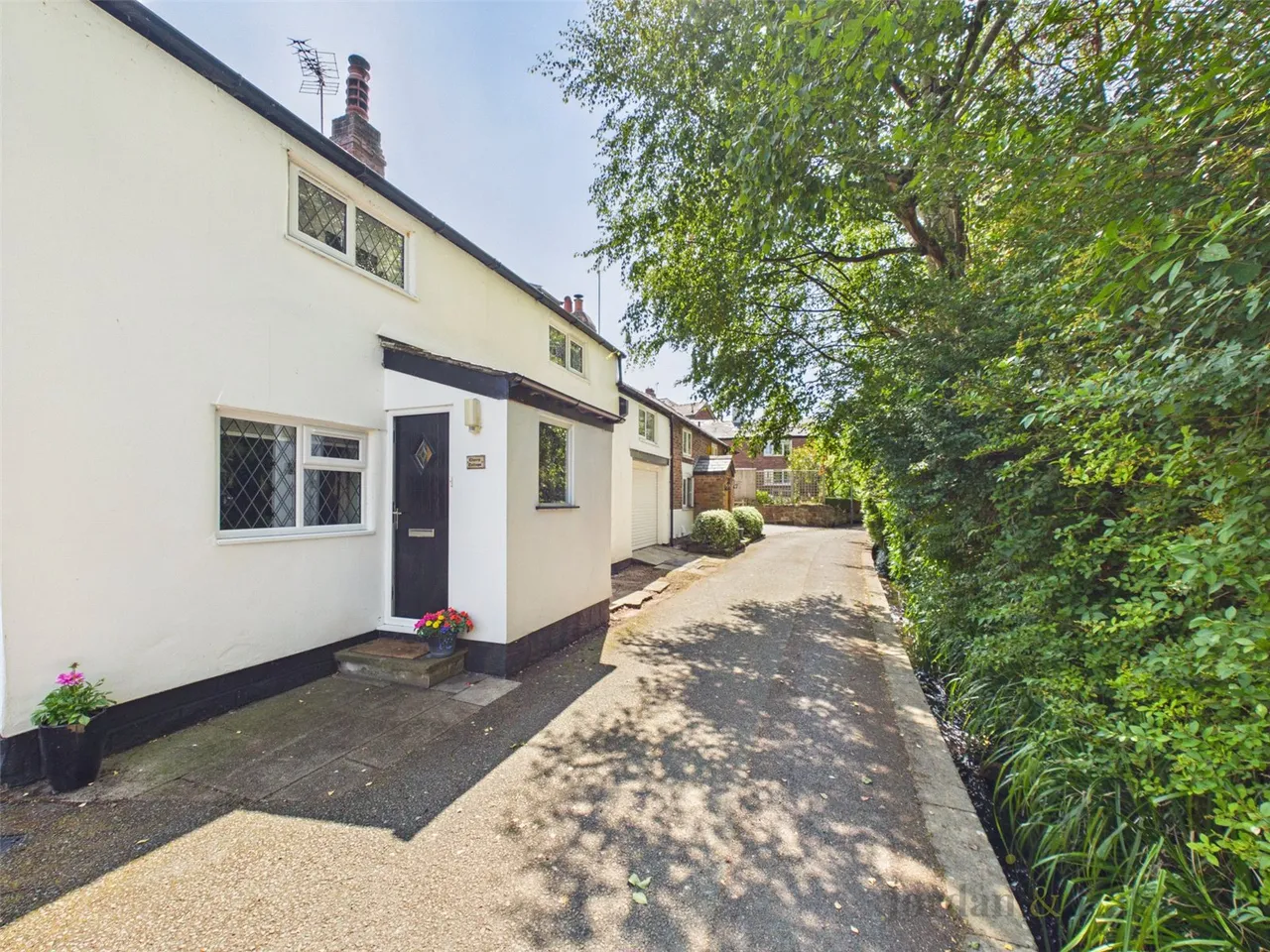 Brookside, Kingsley, Frodsham, Cheshire, WA6 8AP, photo 2