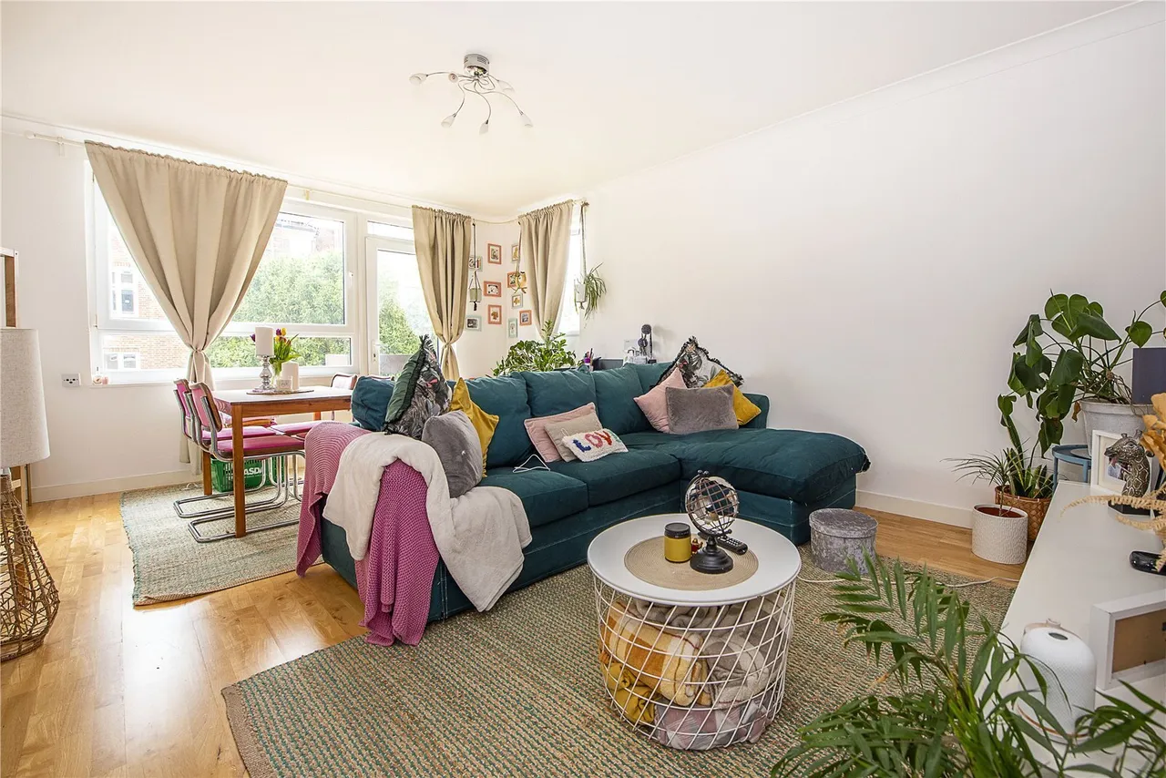 2 bed flat for sale — Putney Hill, London, SW15
