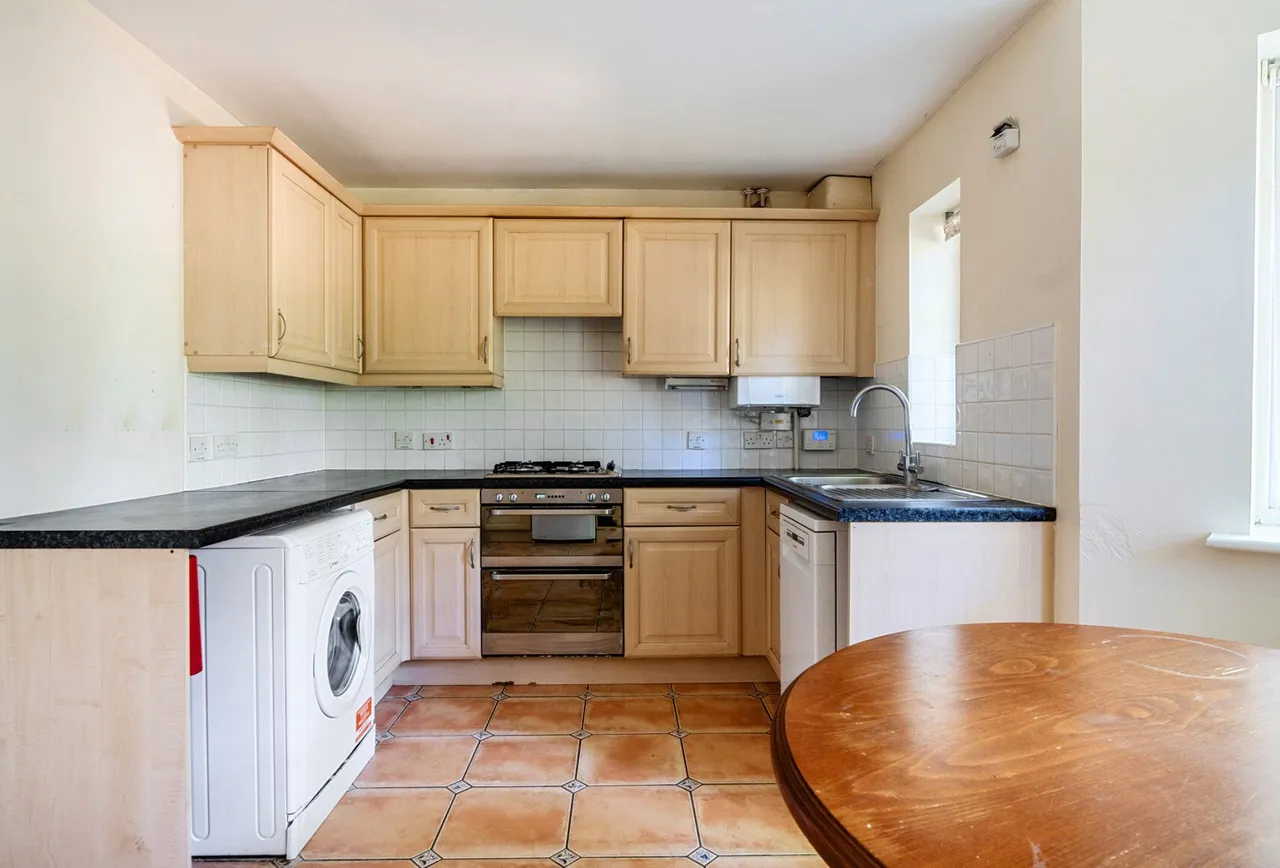 Castle Court, Gloucestershire, Stoke Gifford, BS34 8RF, photo 5