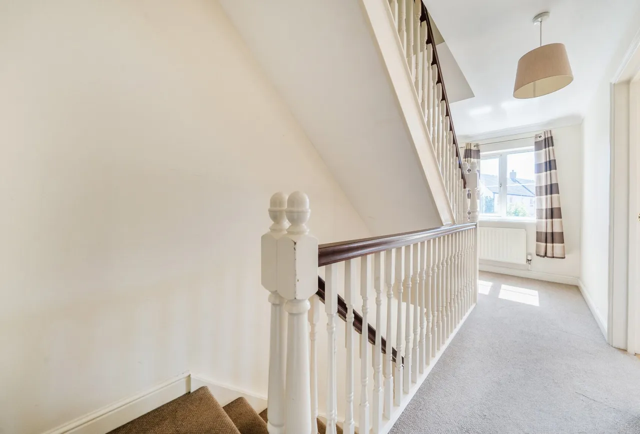Castle Court, Gloucestershire, Stoke Gifford, BS34 8RF, photo 7