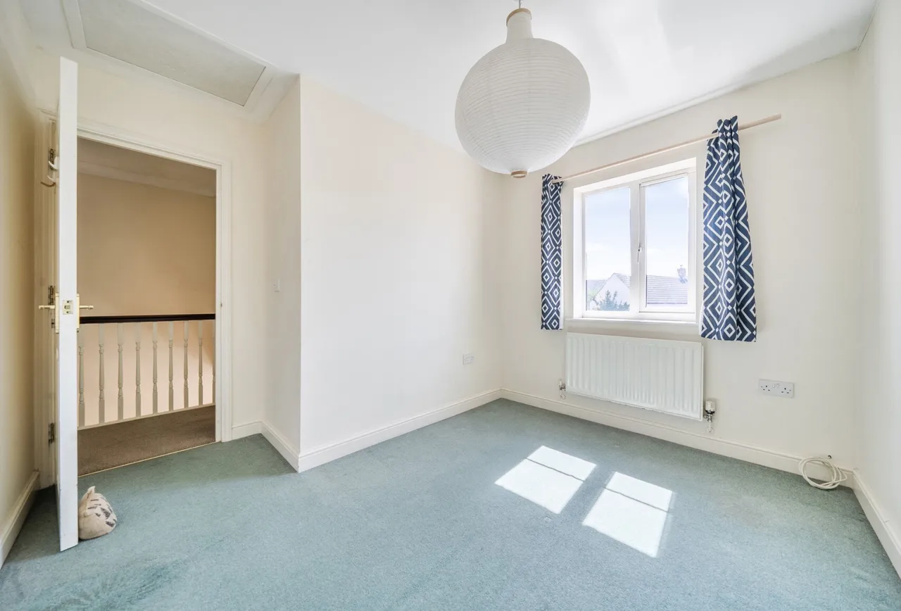 Castle Court, Gloucestershire, Stoke Gifford, BS34 8RF, photo 14