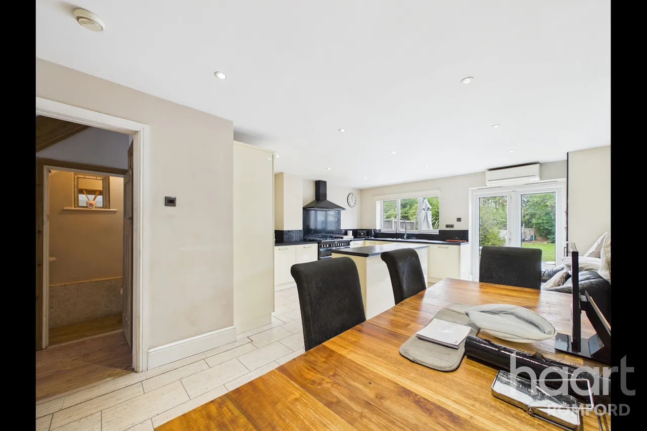 Bridport Avenue, Romford, RM7, photo 8