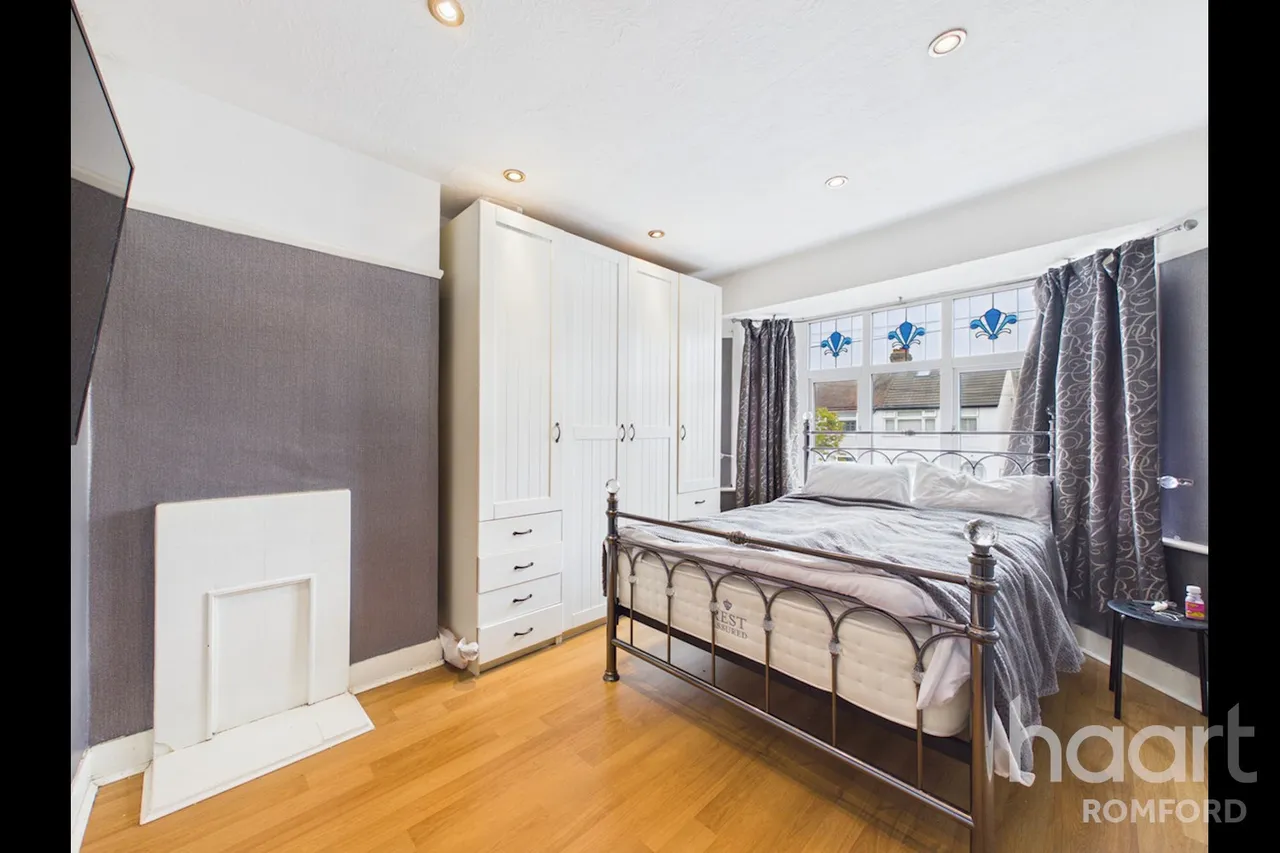 Bridport Avenue, Romford, RM7, photo 12