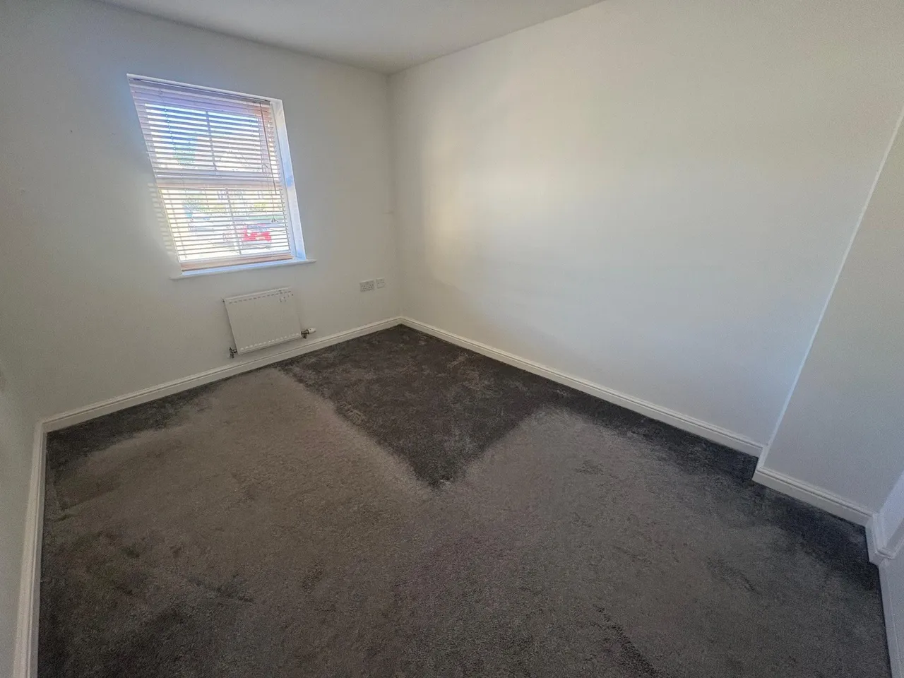 Newbury Close, Oakley Vale, NN18, photo 9