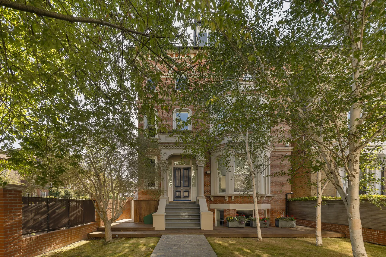 6 bed house for sale — Lancaster Drive, Belsize Park, London