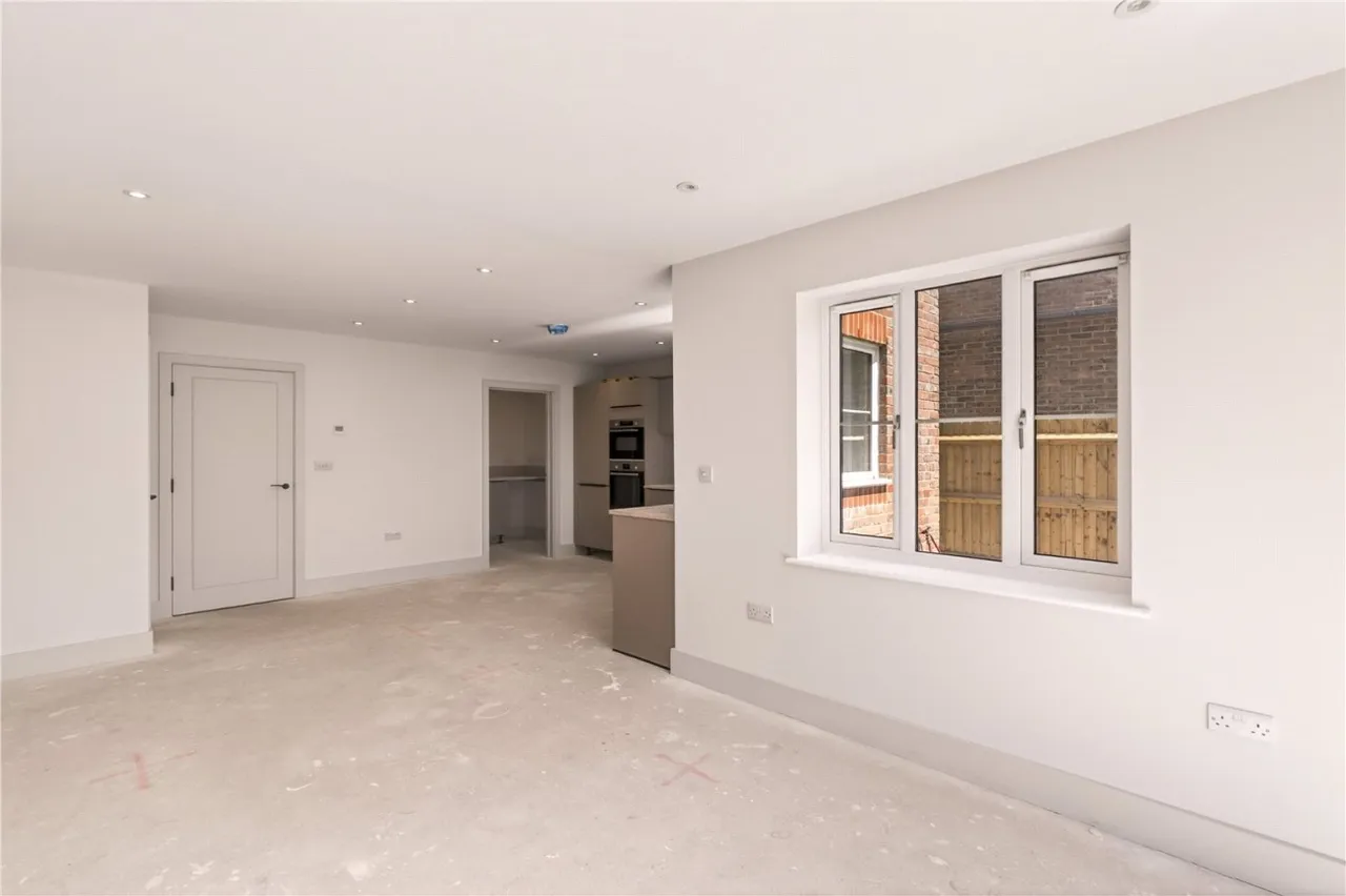 Angmering, BN16, photo 12