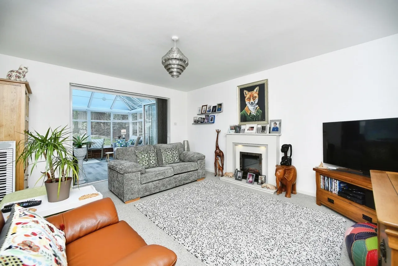 Greengate, BN10, photo 2