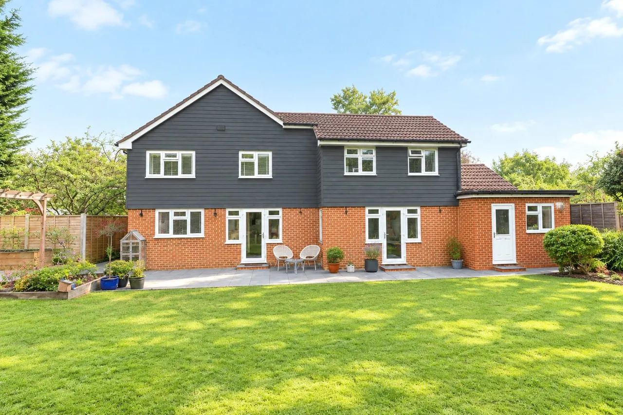 Southby Drive, Fleet, GU51, photo 17