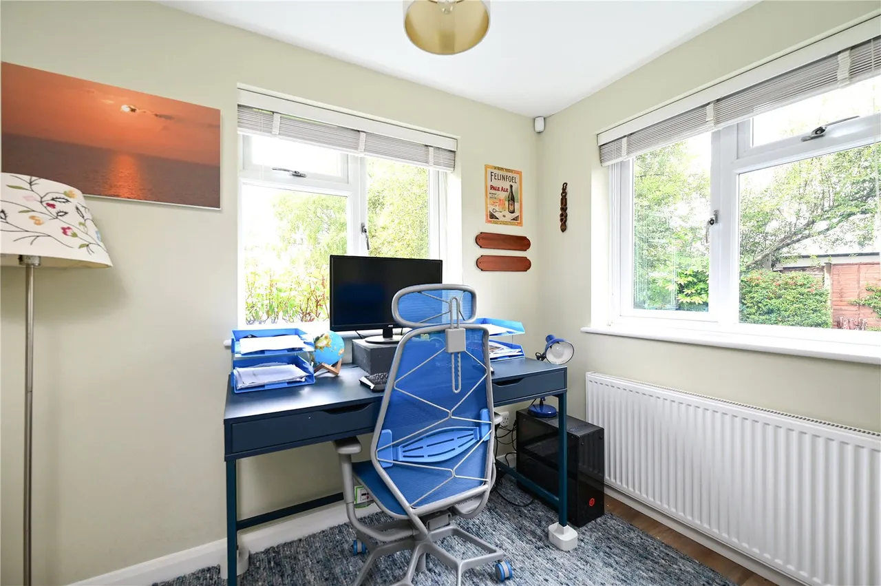Southby Drive, Fleet, Hampshire, GU51 3BE, photo 10